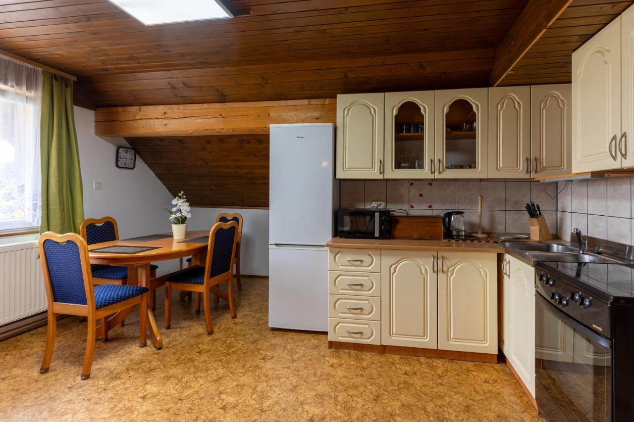 Apartments Darinka Mencinger ボーヒニ エクステリア 写真